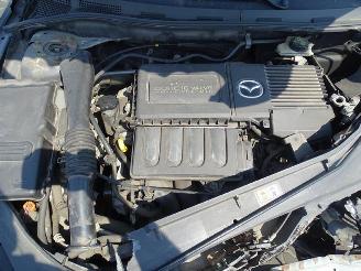 Mazda 3 1.6 16v picture 9