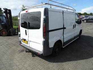 disassembly commercial vehicles Opel Vivaro 1.9 DI 2005/1