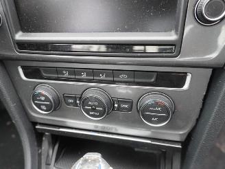 Volkswagen e-Golf  picture 6