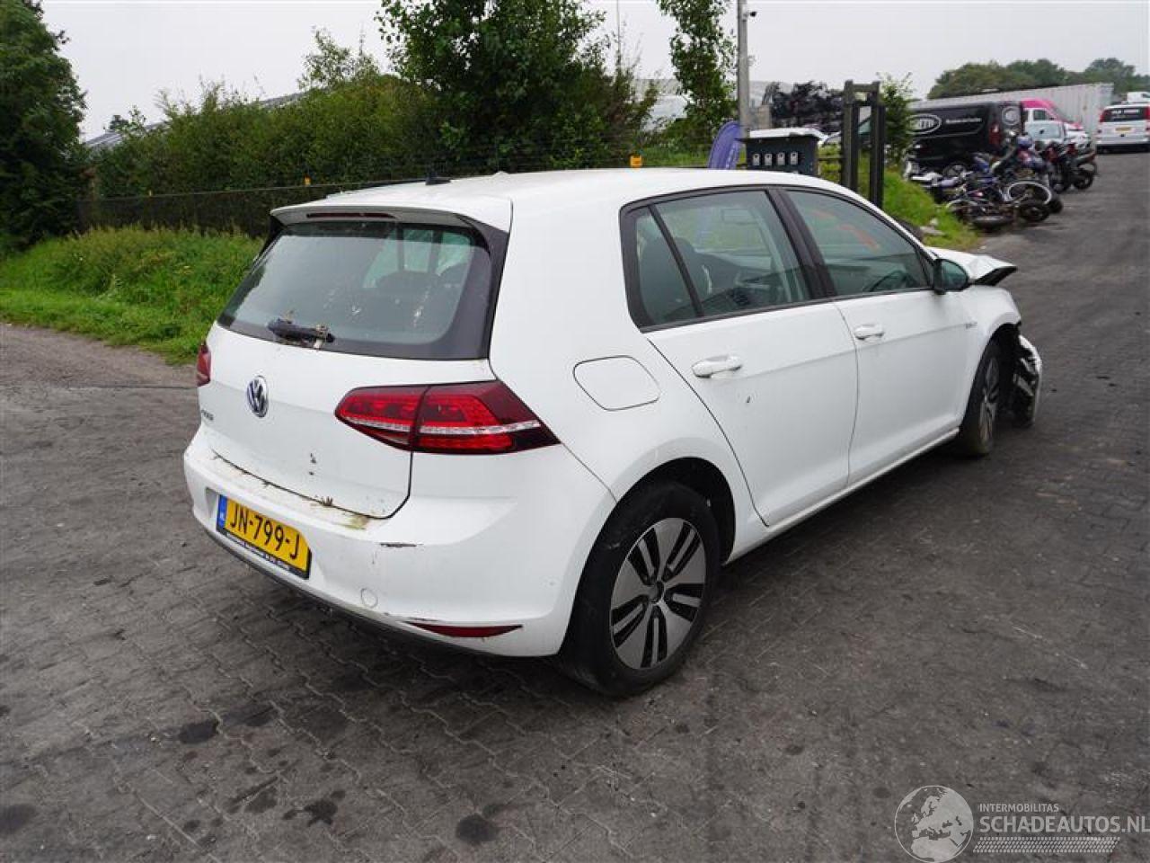 Volkswagen e-Golf 