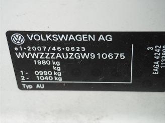 Volkswagen e-Golf  picture 8