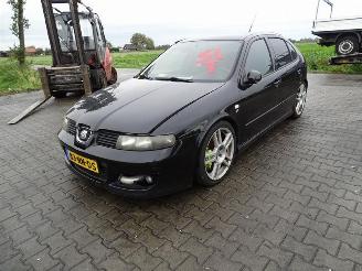 Seat Leon 1.8 20V T Cupra R picture 3