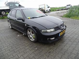 Seat Leon 1.8 20V T Cupra R picture 4
