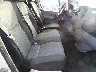 Volkswagen Crafter 2.0 TDi picture 12