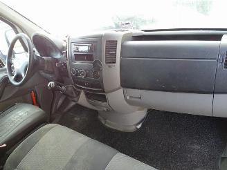 Volkswagen Crafter 2.0 TDi picture 9