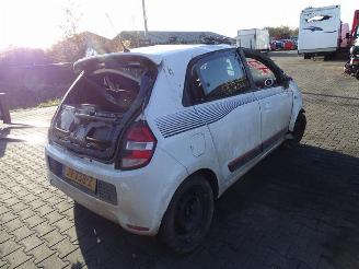 disassembly passenger cars Renault Twingo 1.0 2016/6