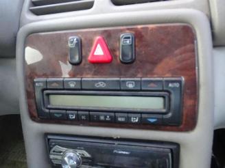 Mercedes CLK 320 picture 6