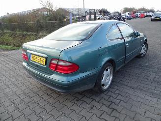 rozbiórka samochody osobowe Mercedes CLK 320 1999/7