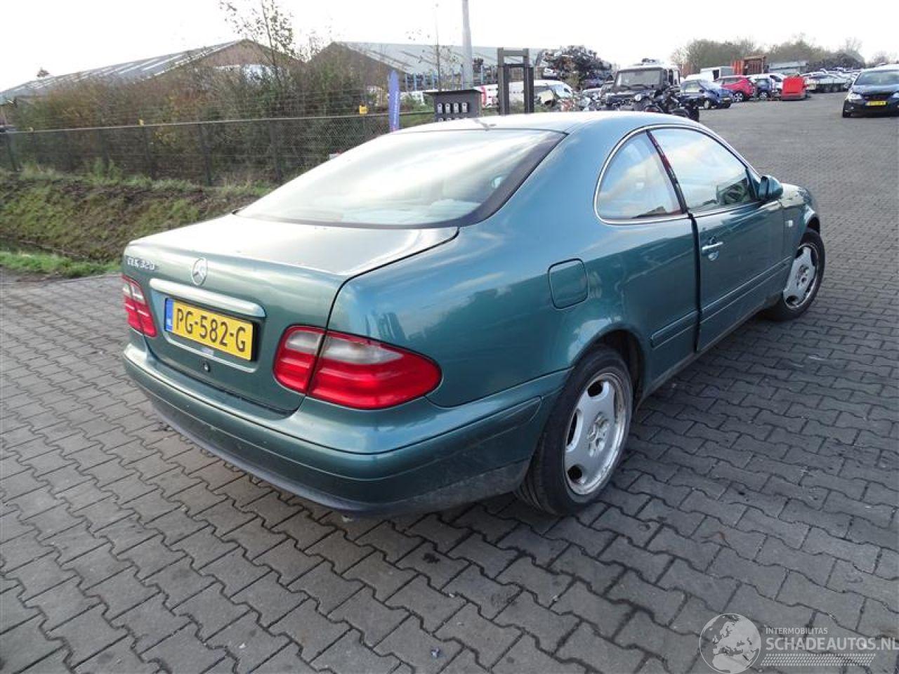 Mercedes CLK 320