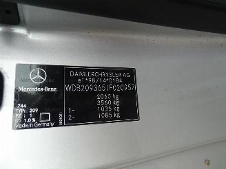 Mercedes CLK 320 picture 5