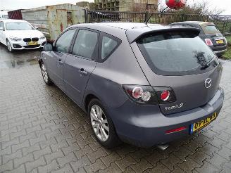 Mazda 3 1.6i picture 2