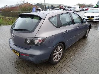 Salvage car Mazda 3 1.6i 2007/6