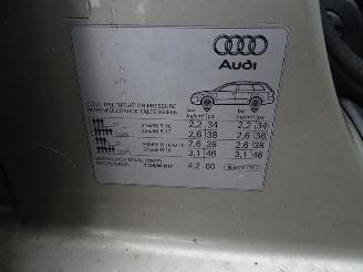 Audi A4 Avant 2.5 TDi picture 6