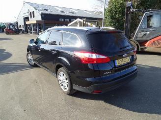 Ford Focus Wagon 1.1 Ti-VCT EcoBoost picture 2