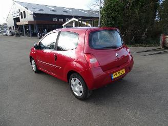 Renault Twingo 1.5 dCi picture 2