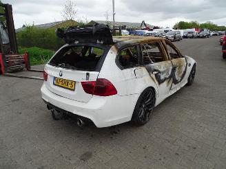 BMW 3-serie Touring 320d picture 1