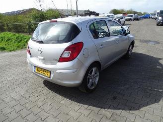 Opel Corsa 1.2 16v picture 1