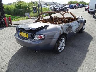 demontáž osobní automobily Mazda MX-5 1.8i 2006/2