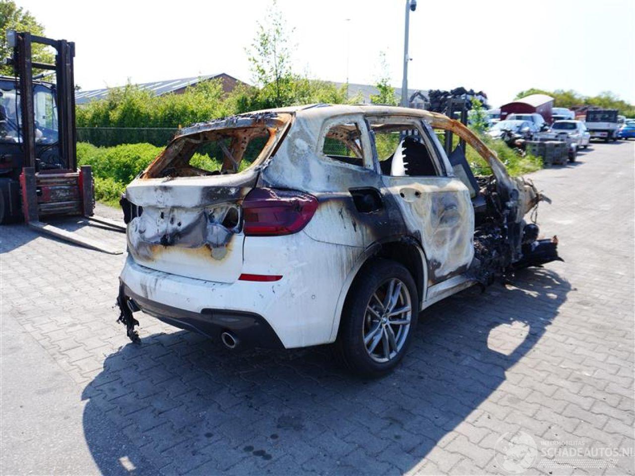 BMW X3 XDRIVE30E