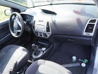 Hyundai I-20 1.2 16v picture 5