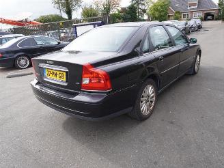 skadebil auto Volvo S-80 2.4 2004/9