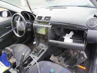Mazda 3 1.6 i picture 5