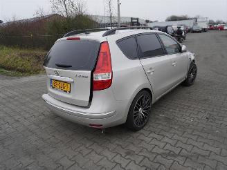 krockskadad bil auto Hyundai I-30 Crosswagon 1.6 2008/7
