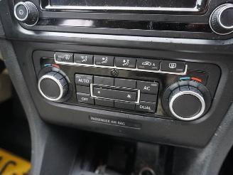 Volkswagen Golf 1.4 TSi picture 6