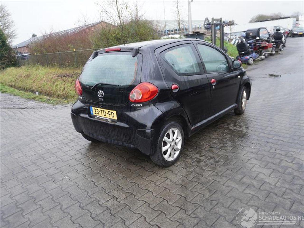 Toyota Aygo 1.0 12v