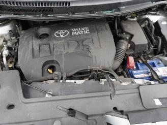 Toyota Auris 1.6 picture 9
