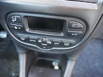 Peugeot 206 CC 1.6 16v picture 6