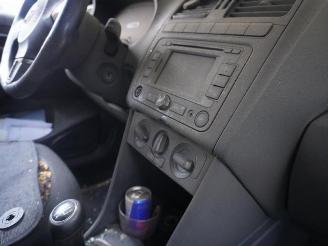 Volkswagen Polo 1.6 TDi picture 5