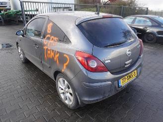 Opel Corsa 1.2 16v picture 2