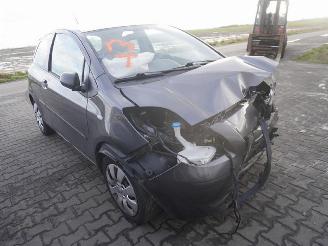 Toyota Yaris 1.33 16v picture 4