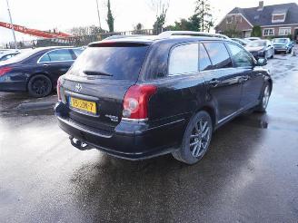 Unfallwagen Toyota Avensis Wagon 2.2 D-4D 2009/6
