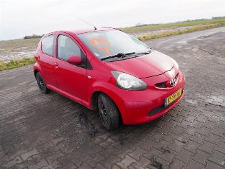 Toyota Aygo 1.0 12v picture 4