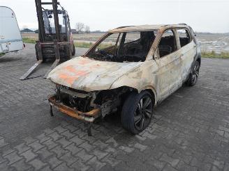 Volkswagen T-Cross 1.0 TSi picture 3