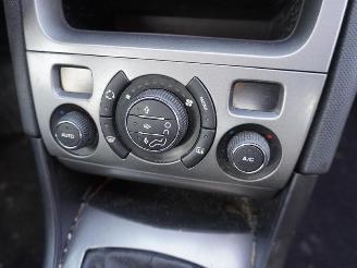 Peugeot 308 1.4 VTi picture 6