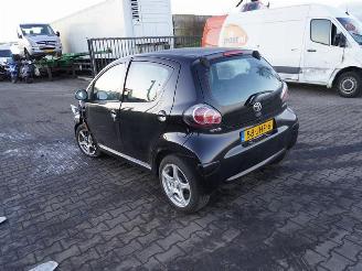 Toyota Aygo 1.0 12v picture 2