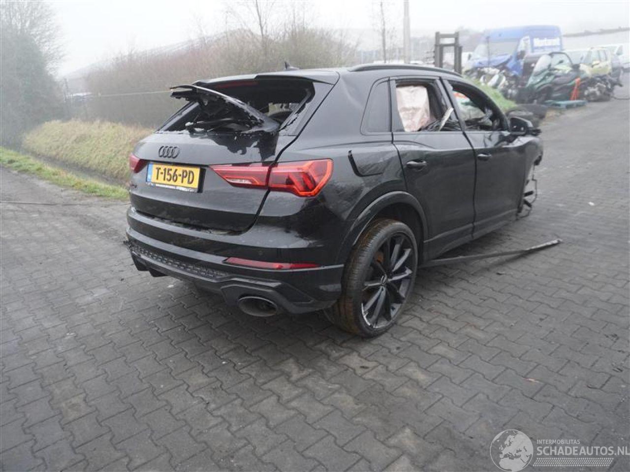 Audi RS Q3 2.5  TFSi