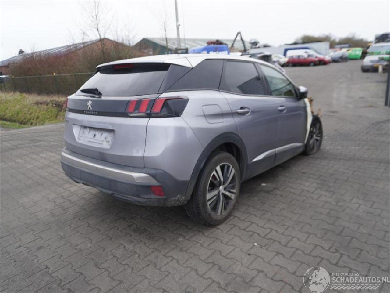 Peugeot 3008 1.2 12v