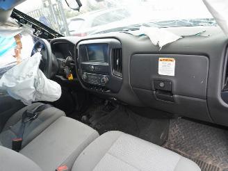 GMC Sierra 5.3 Crew Cab picture 9