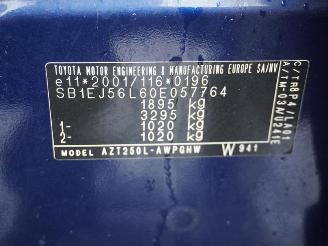 Toyota Avensis Wagon 2.0 16v picture 8