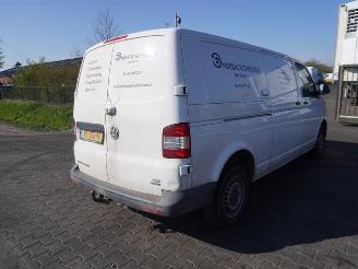 demontáž dodávky Volkswagen Transporter 2.0 TDi 2013/7