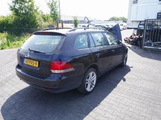 Salvage car Volkswagen Golf Variant 1.2 TSi 2011/4