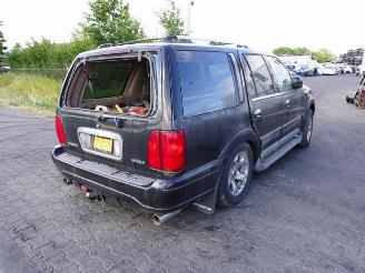 Démontage voiture Lincoln Navigator 5.4 1998/7