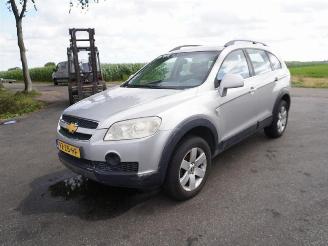 Chevrolet Captiva 2.4 4x2 picture 3