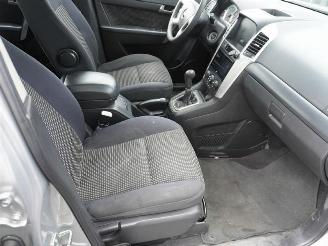 Chevrolet Captiva 2.4 4x2 picture 8