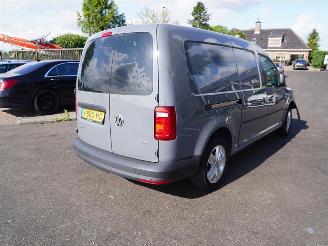 damaged commercial vehicles Volkswagen Caddy 2.0 TDi 2017/8
