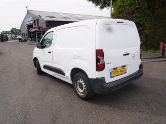 Opel Combo Cargo 1.2 benzine picture 2